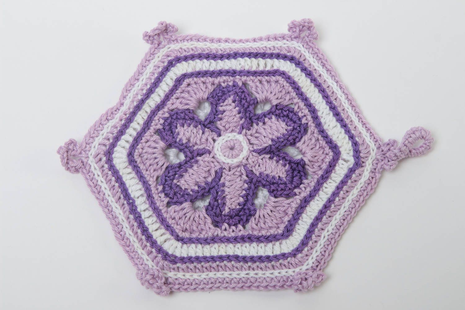 Handmade violetter Topflappen gehäkelt Küchen Textilien Haus Deko mit Blume foto 2