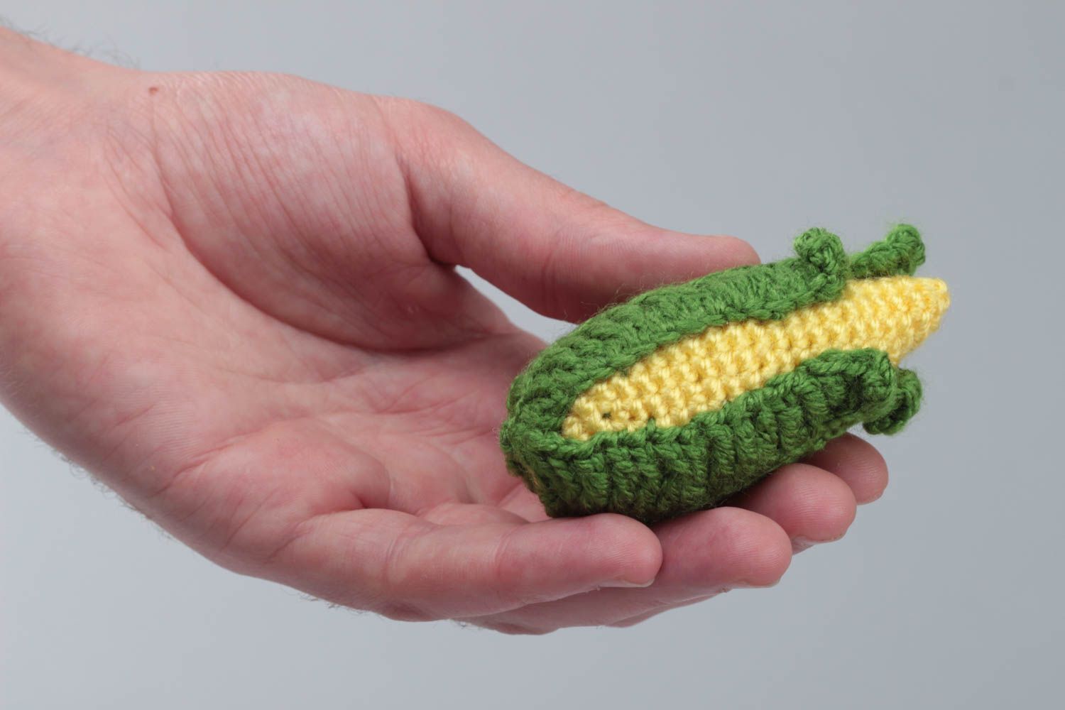 Jouet mou tricoté en acrylique au crochet fait main original petit Maïs photo 5