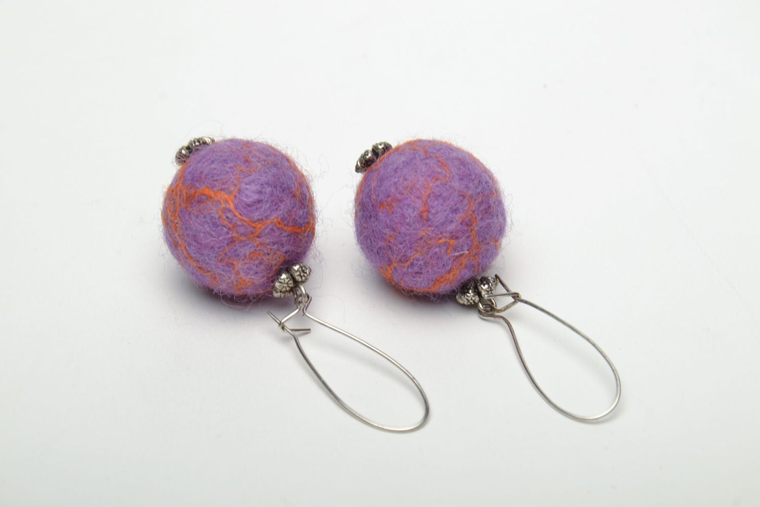 Handmade wool felted earrings photo 5