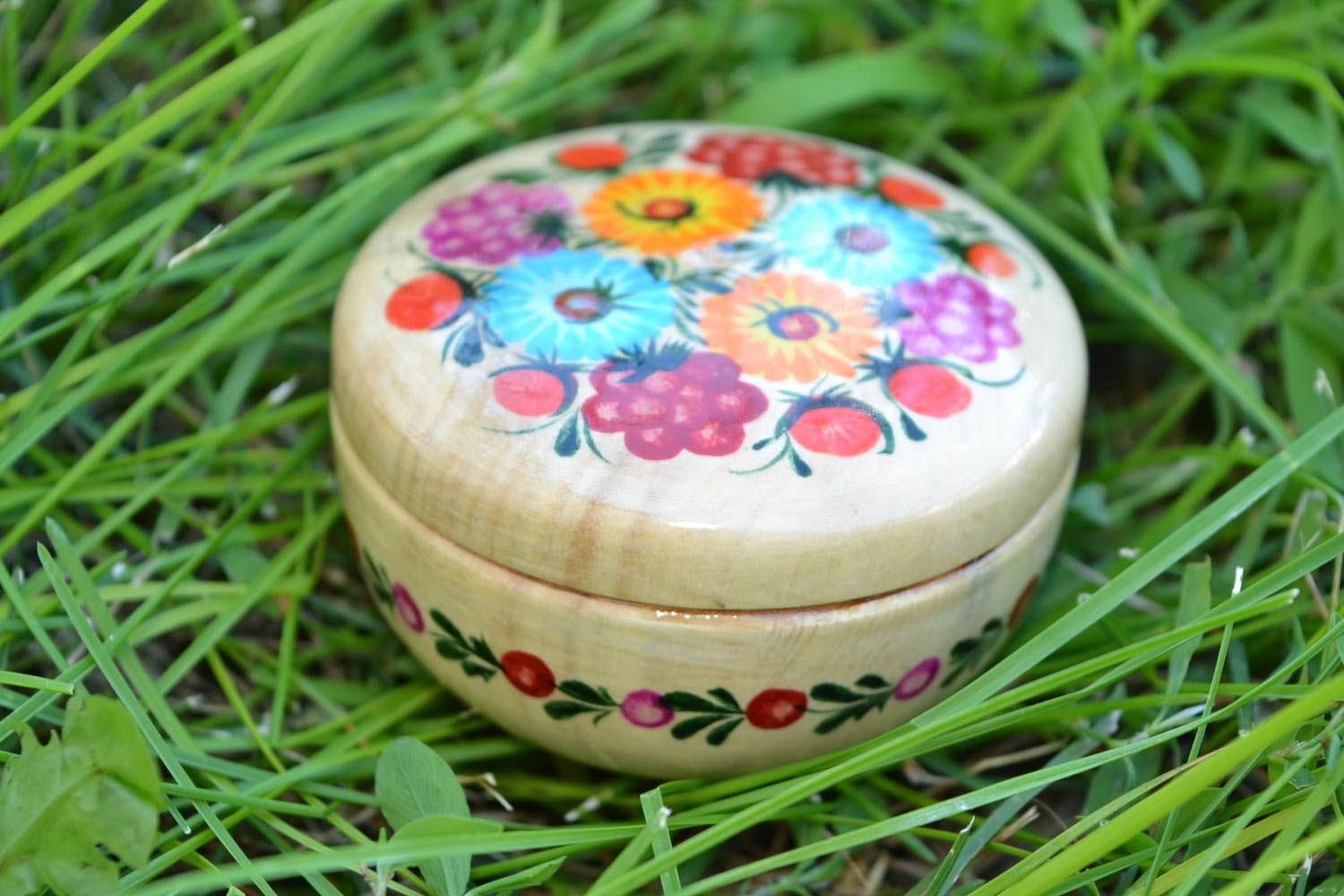 Handmade Holz Schatulle Schmuckkästchen Holz Geschenk für Frau mit Blumenmuster  foto 1