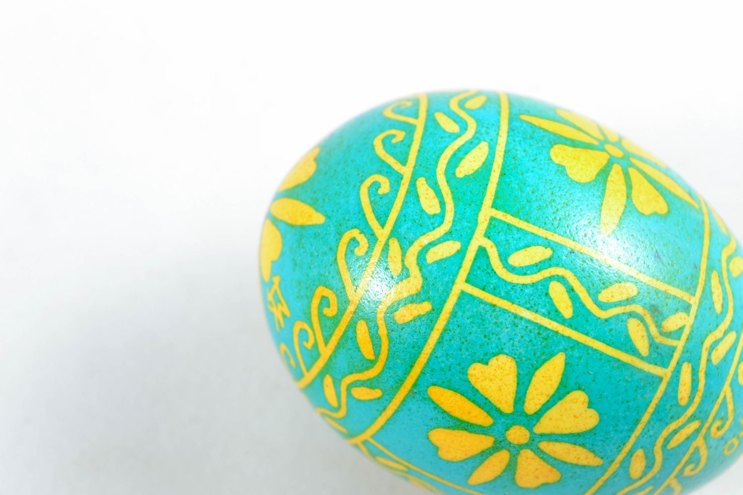 Handmade Easter egg photo 3