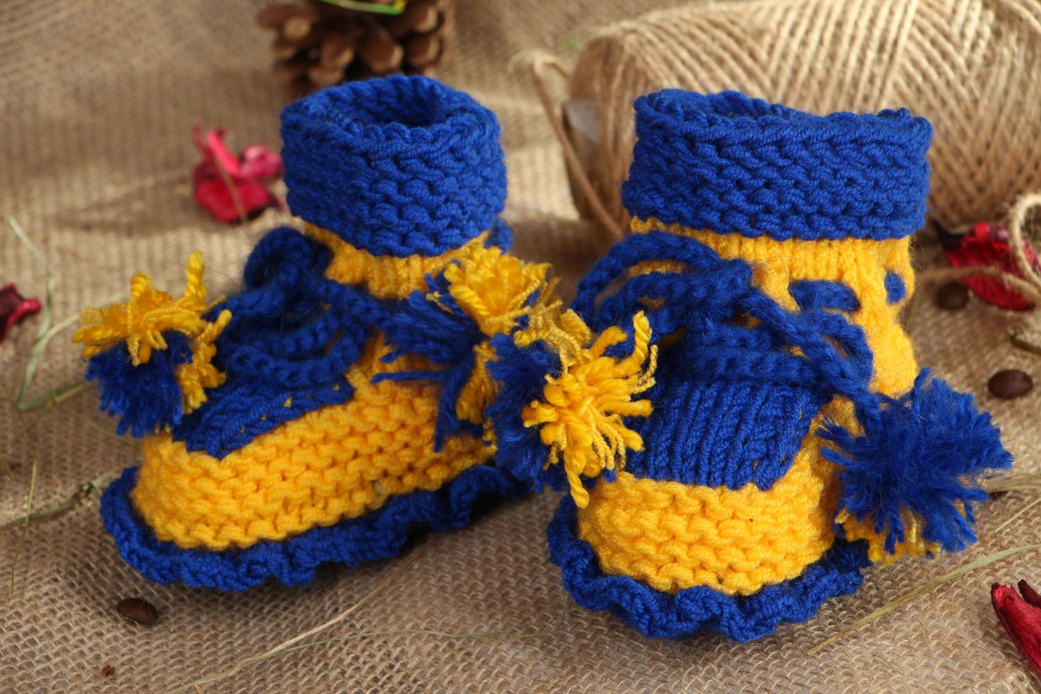 Handmade baby booties photo 5