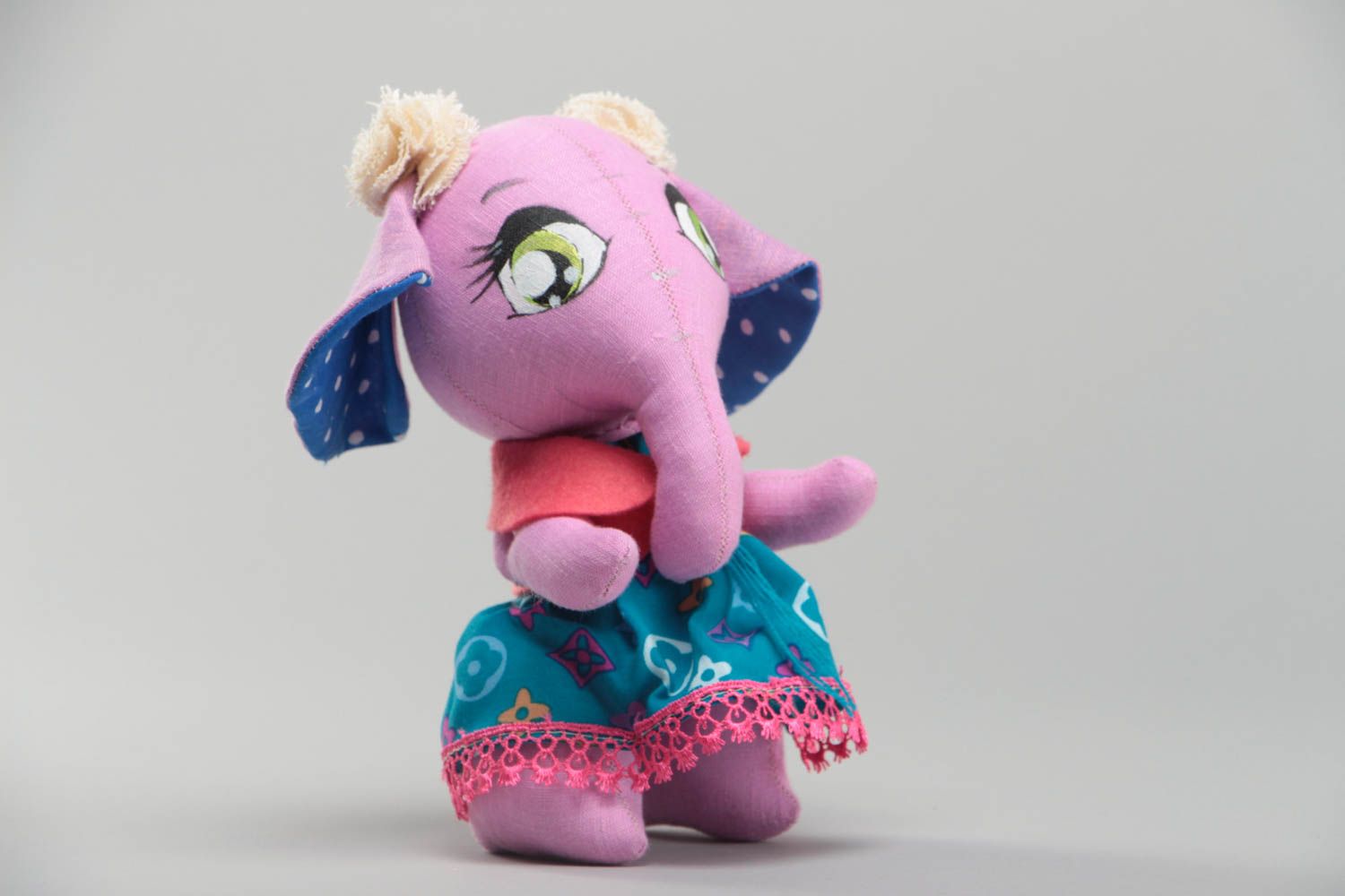 Тканевая игрушка в виде слонихи в платьице розовая красивая смешная хэнд мейд фото 2