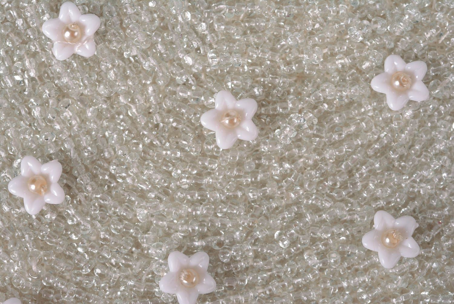 Collier col blanc Bijou fait main en perles de rocaille original Cadeau femme photo 4
