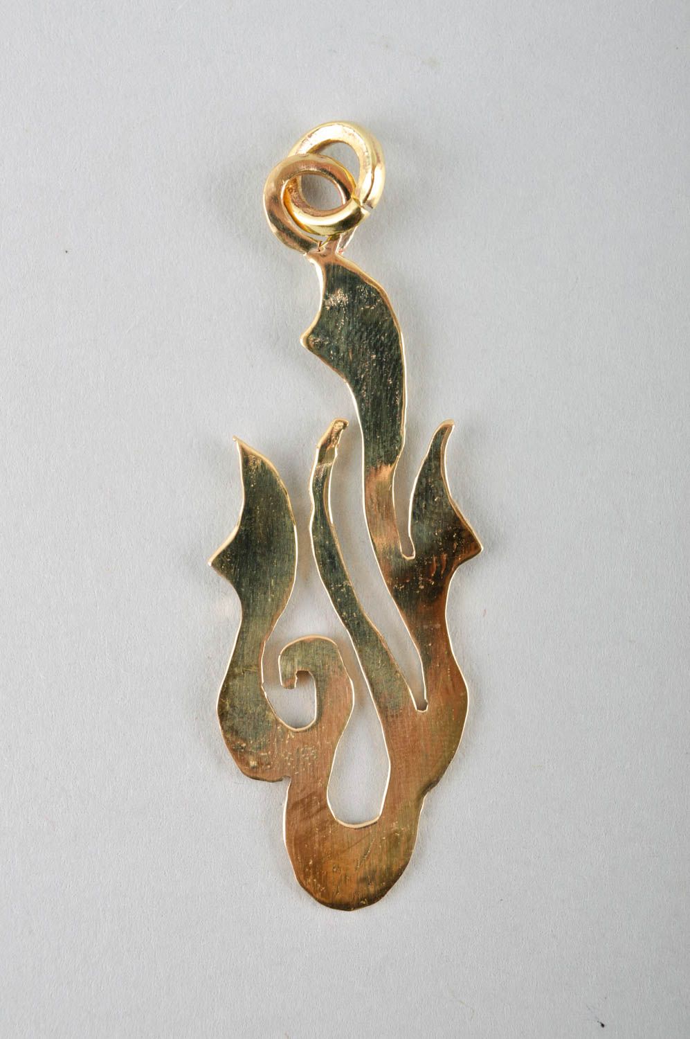 Stylish handmade brass pendant metal craft handmade neck accessories for girls photo 2