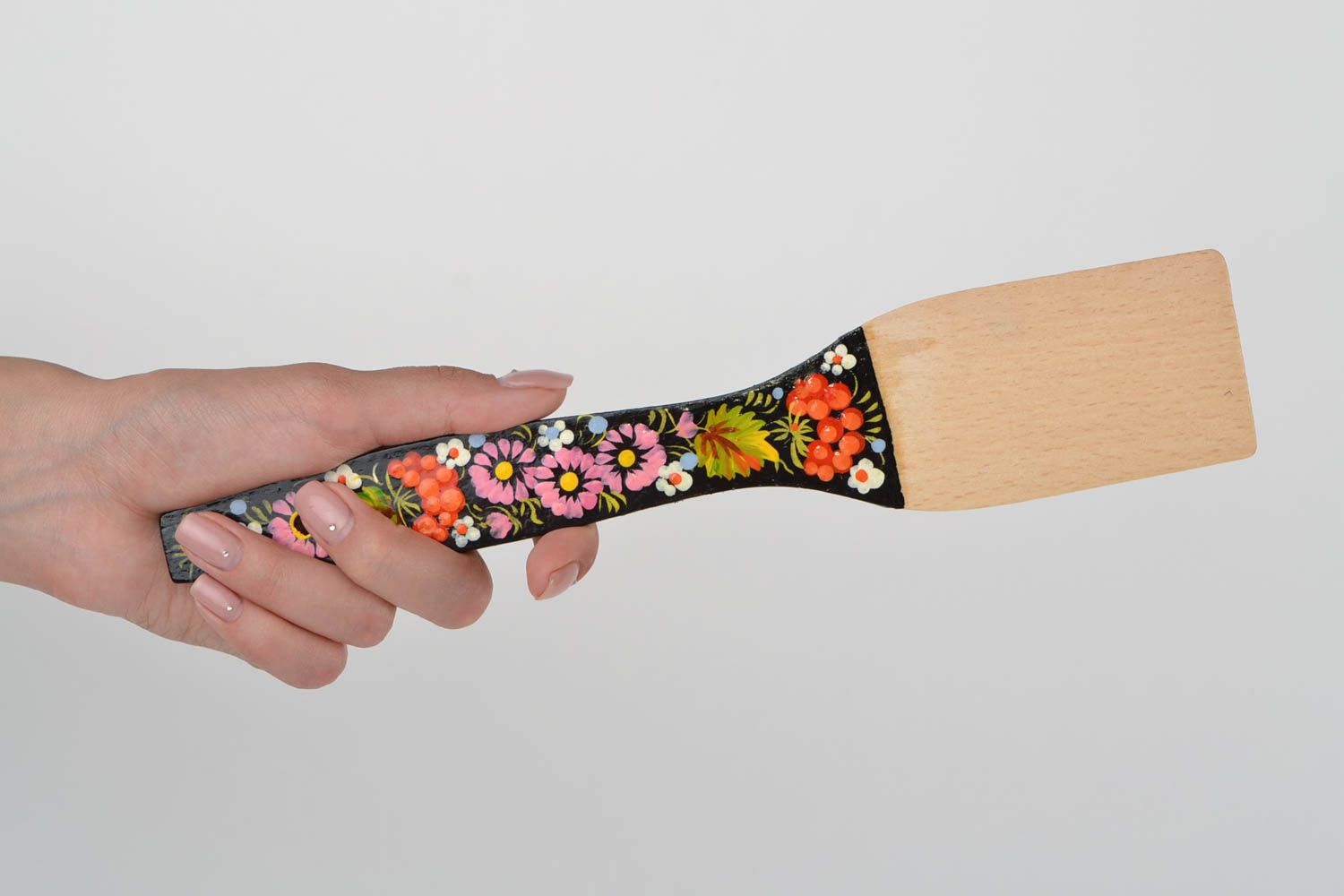 Натуральная деревянная лопатка с Петриковской росписью ручной работы Цветы фото 5