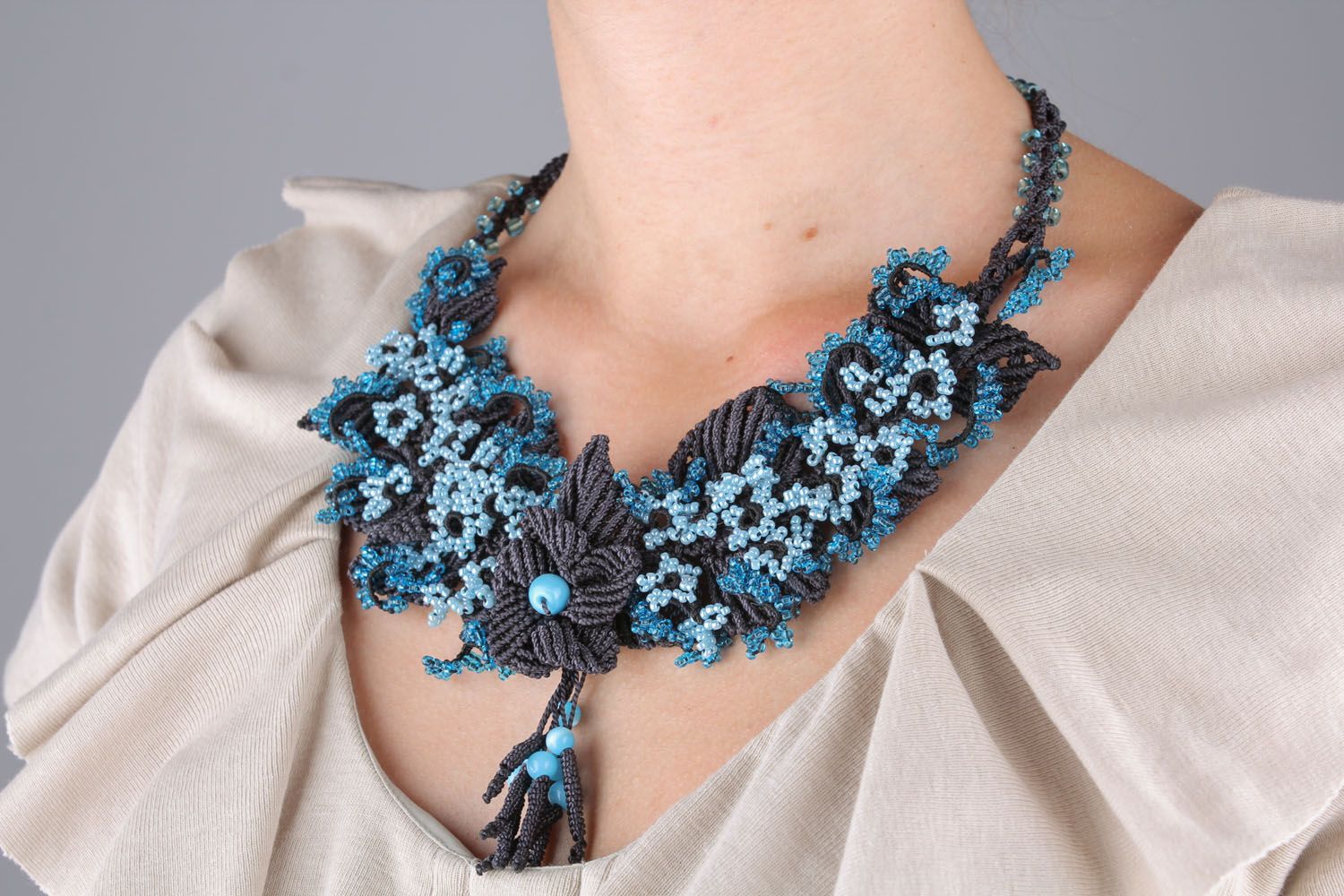 Blue homemade necklace photo 1