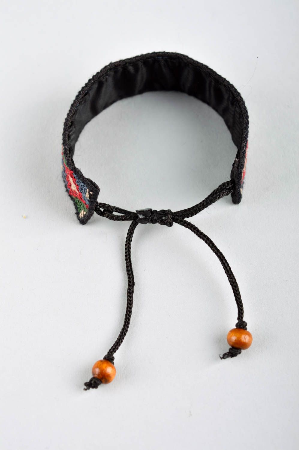Handmade textile bracelet designs modern embroidery costume jewelry gift ideas photo 4