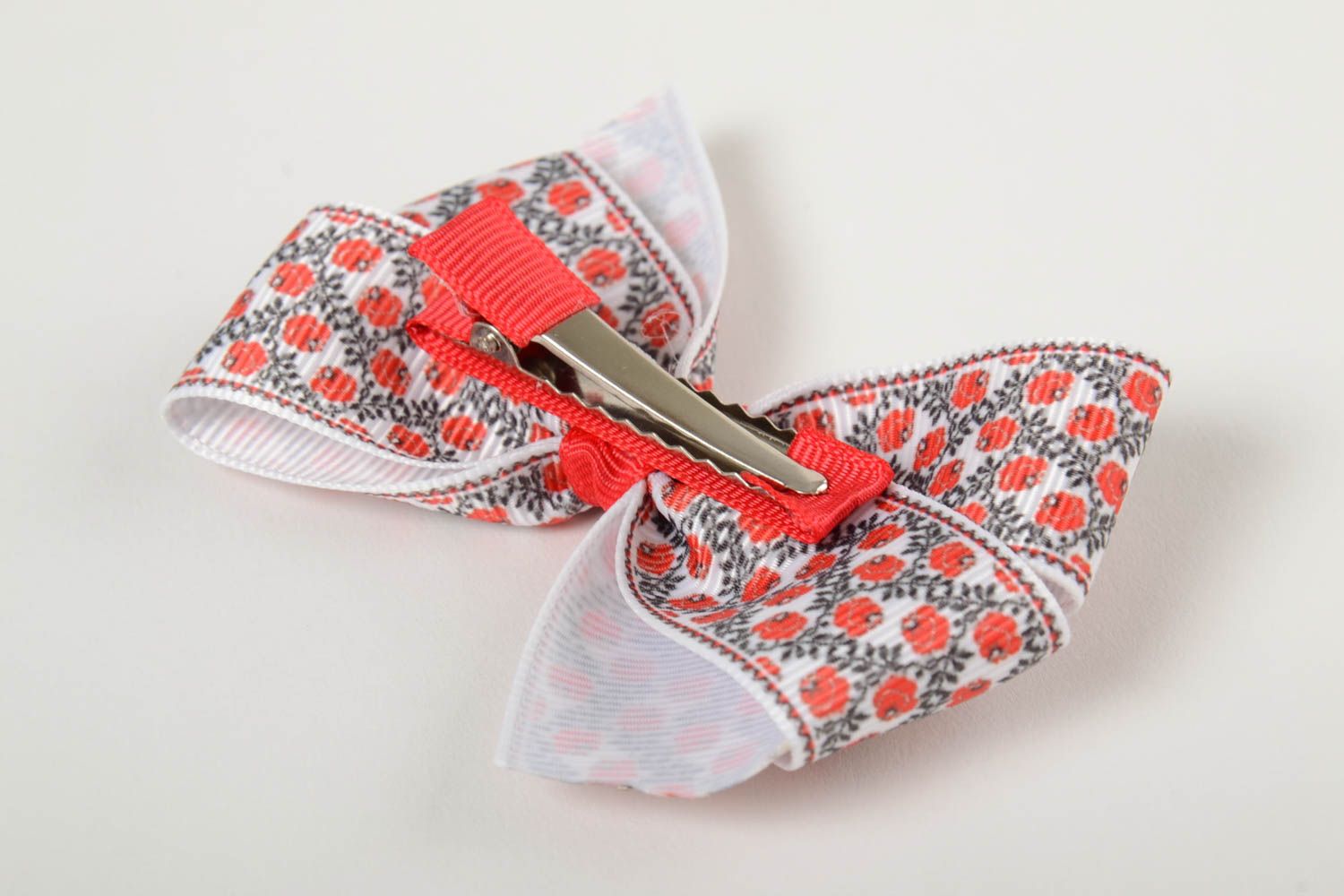 Hairpin made of rep ribbon Bow children's handmade barrette with flowers photo 4