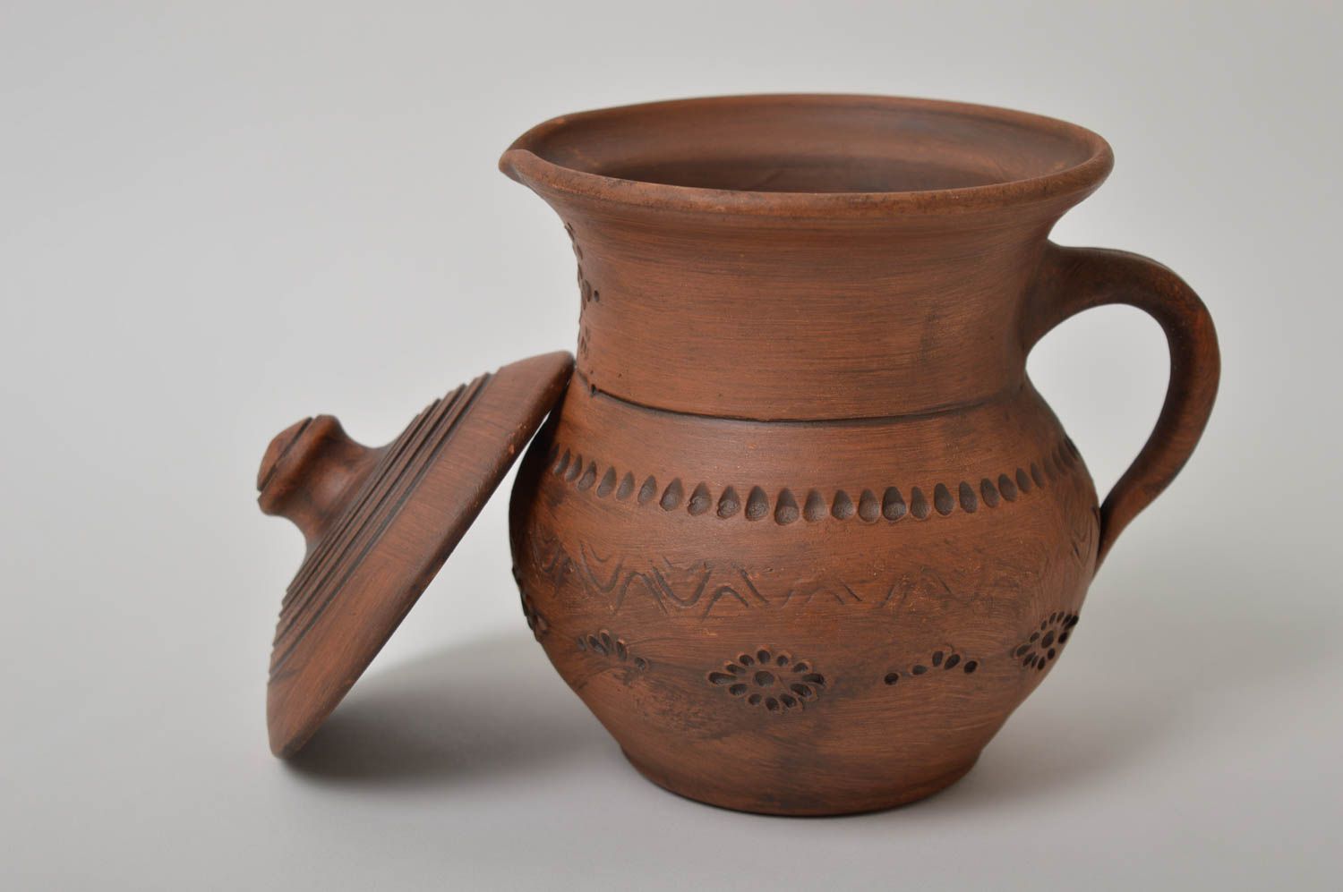 Pentola in ceramica fatta a mano vaso in argilla con coperchio da cucina foto 4