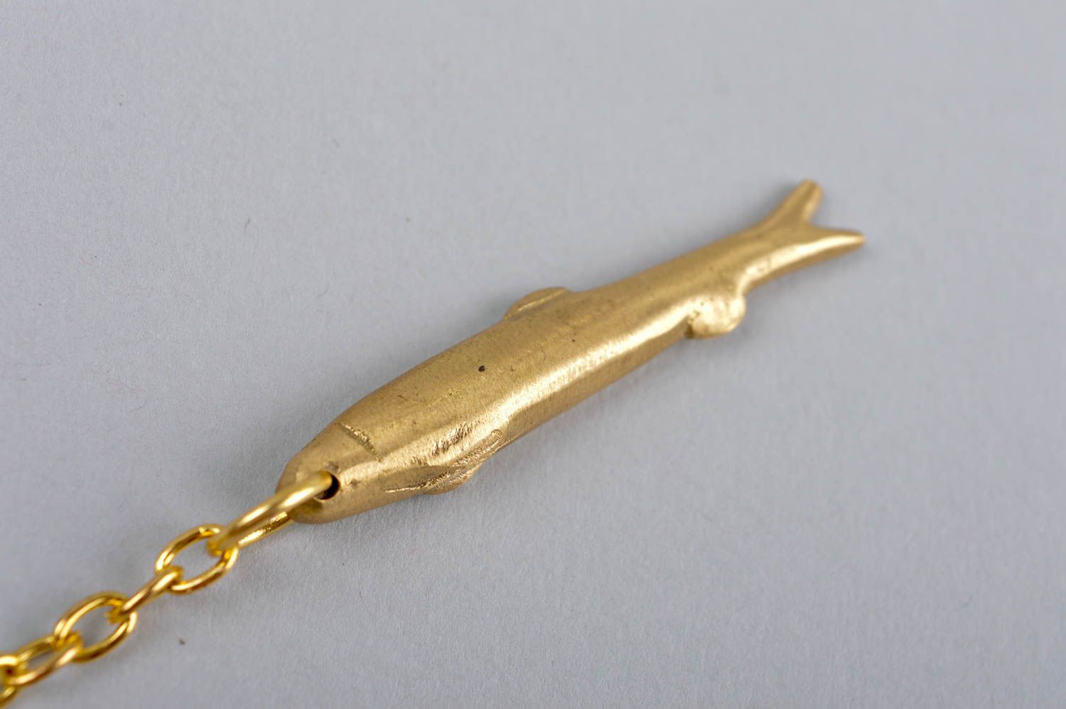 Брелок ручной работы металлический брелок аксессуар для ключей в виде рыбы фото 4