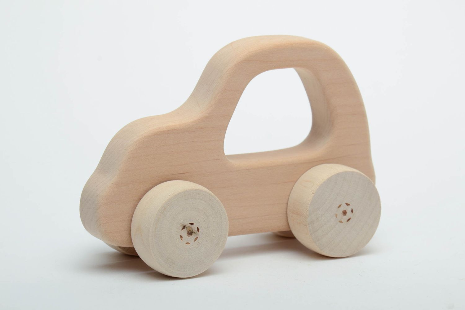 Children's wooden wheeled toy Car photo 2