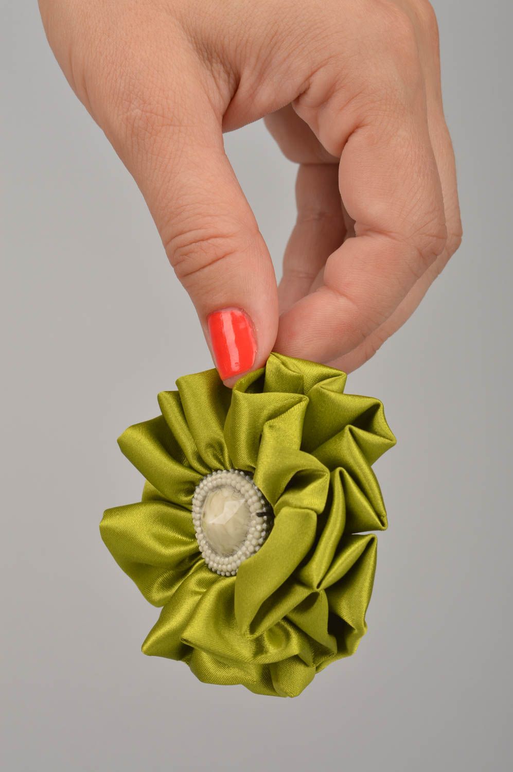 Élastique cheveux fait main Accessoire cheveux avec fleur olive Cadeau femme photo 2