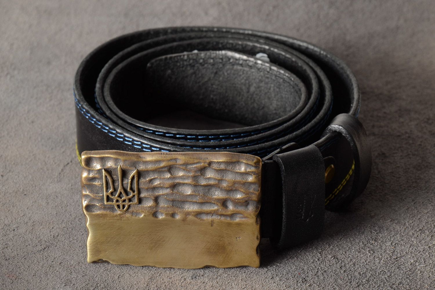 Handmade black men's genuine leather belt with brass buckle photo 1