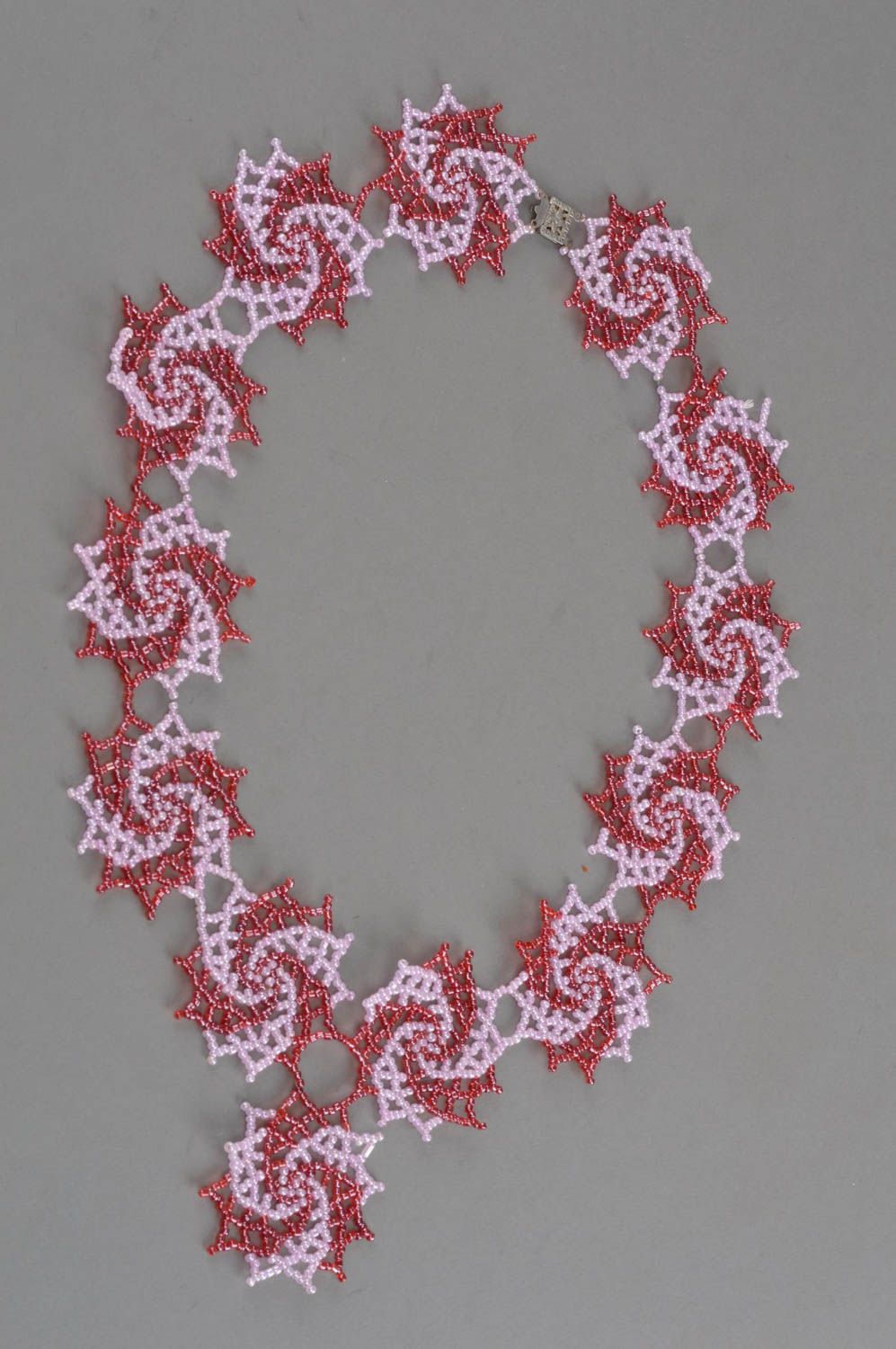 Ожерелье из бисера ручной работы авторское красивое в розовых тонах женское фото 2