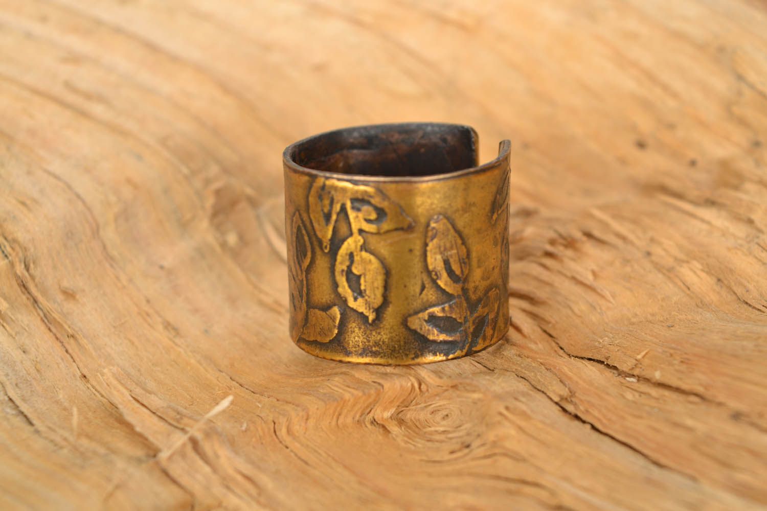 Brass ring Living Branches photo 1