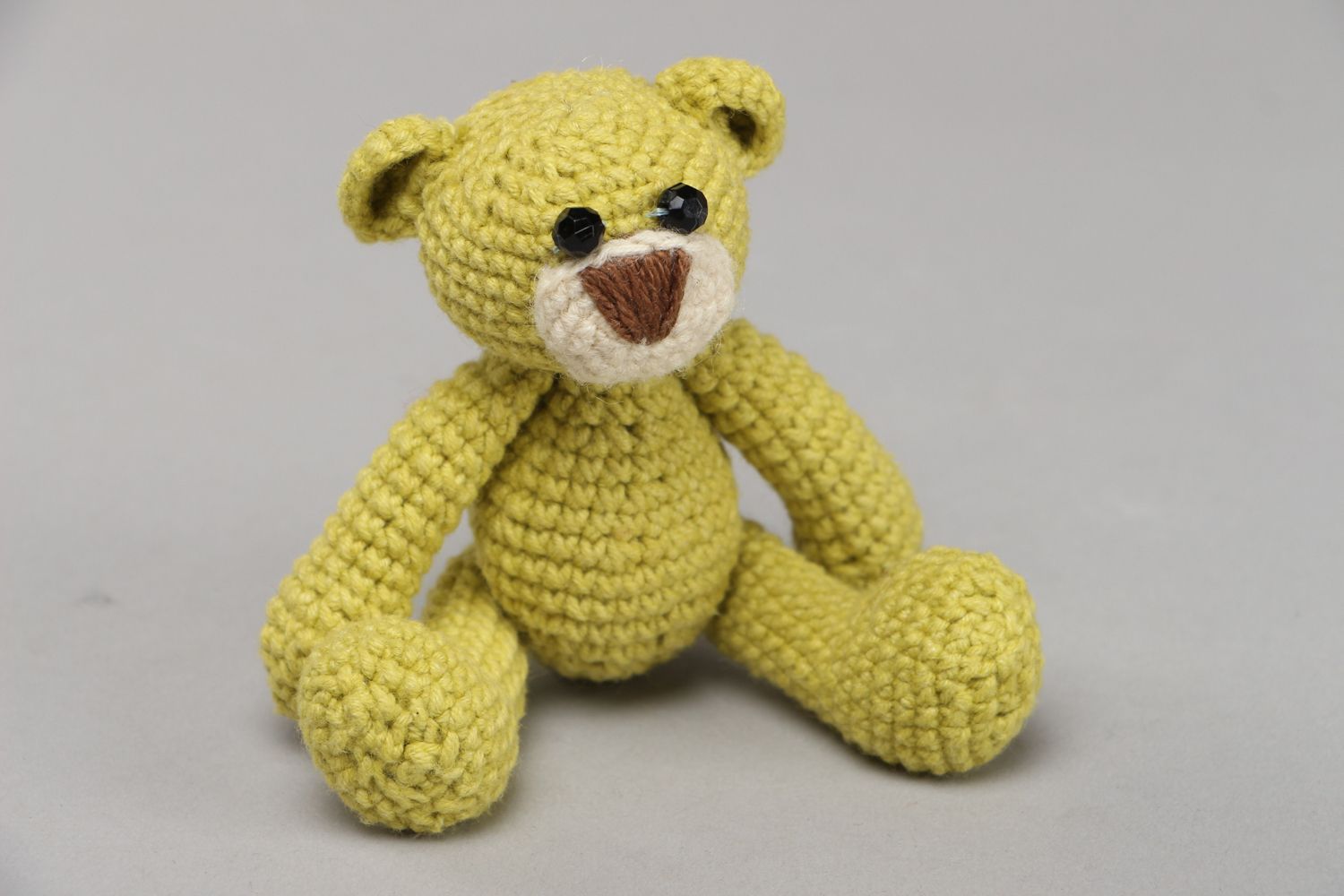 Soft crochet toy bear photo 1