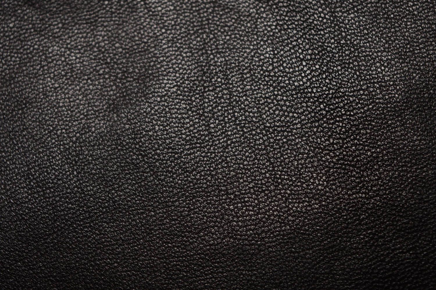 Black leather clutch photo 4