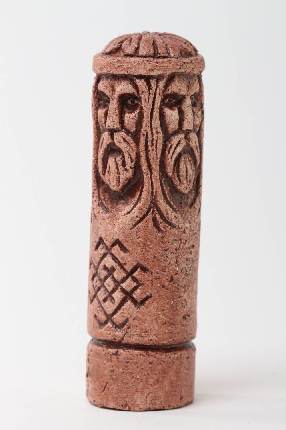 Figura de arcilla decoración de hogar artesanal amuleto de casa eslavo foto 2
