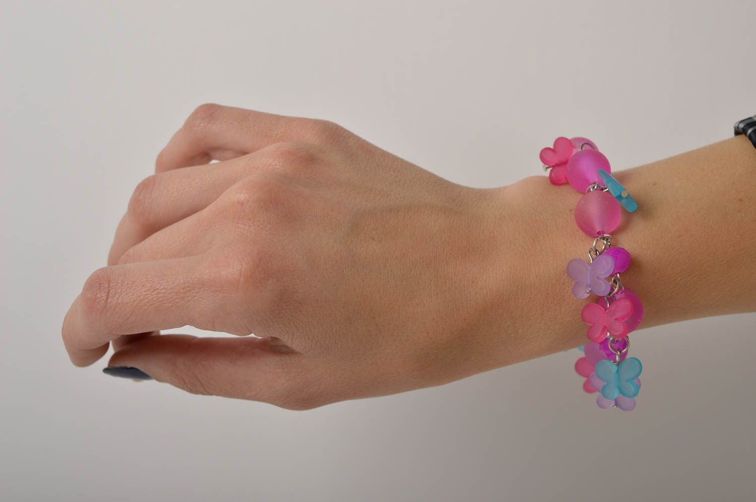 Armband handmade schönes Armband Plastik Perlen Schmuck Frauen Accessoire  foto 3