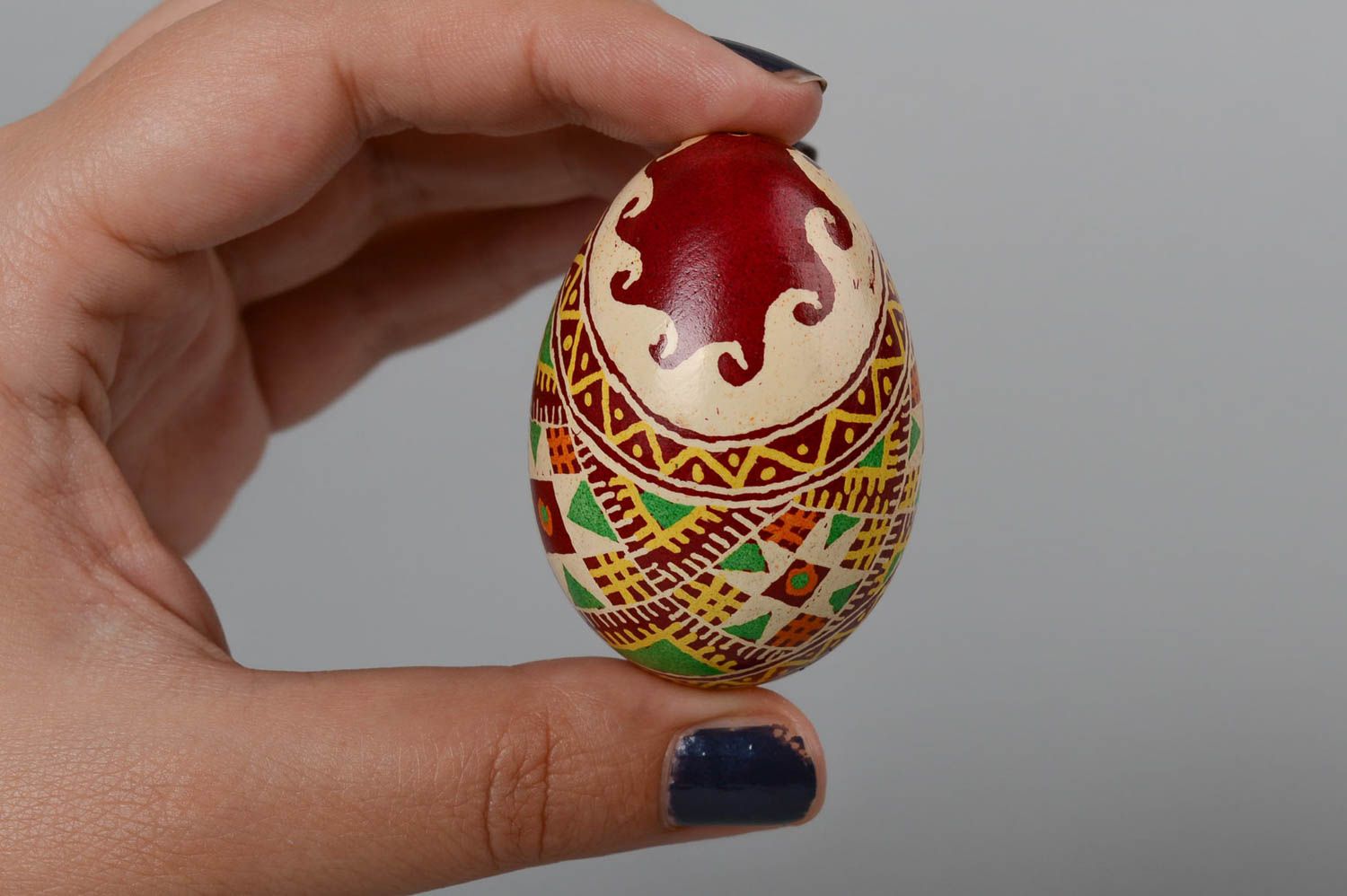 Oeuf peint fait main Oeuf de Pâques à motifs originaux Décoration de Pâques photo 5