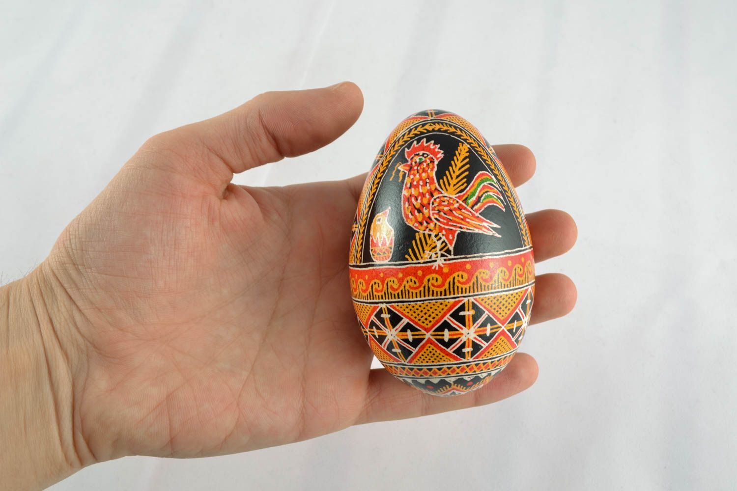 Handmade Easter egg photo 4