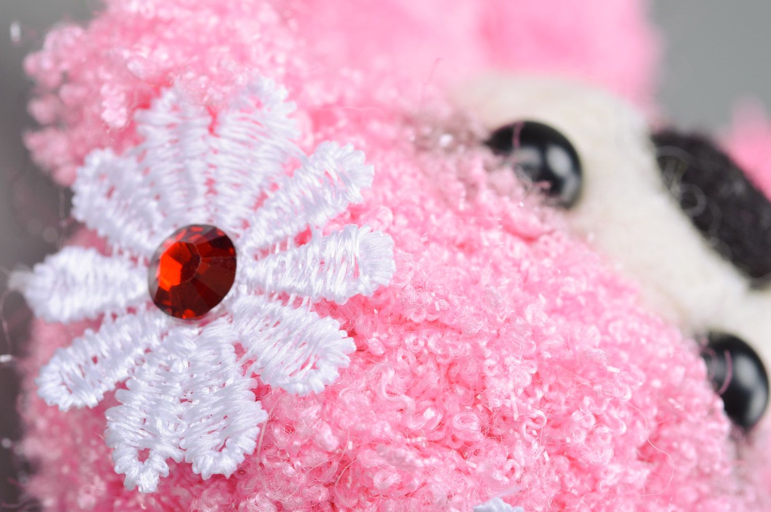 Petit jouet mou ours rose tricoté au crochet fait main cadeau pour fille photo 4