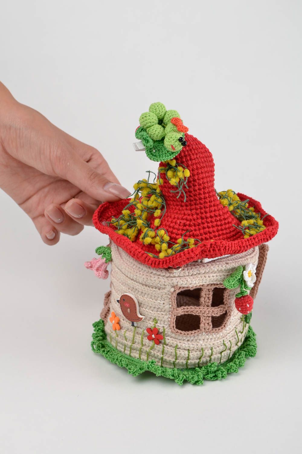 Deko Haus handmade gehäkeltes Spielzeug bunt originell Geschenk Idee schön foto 2