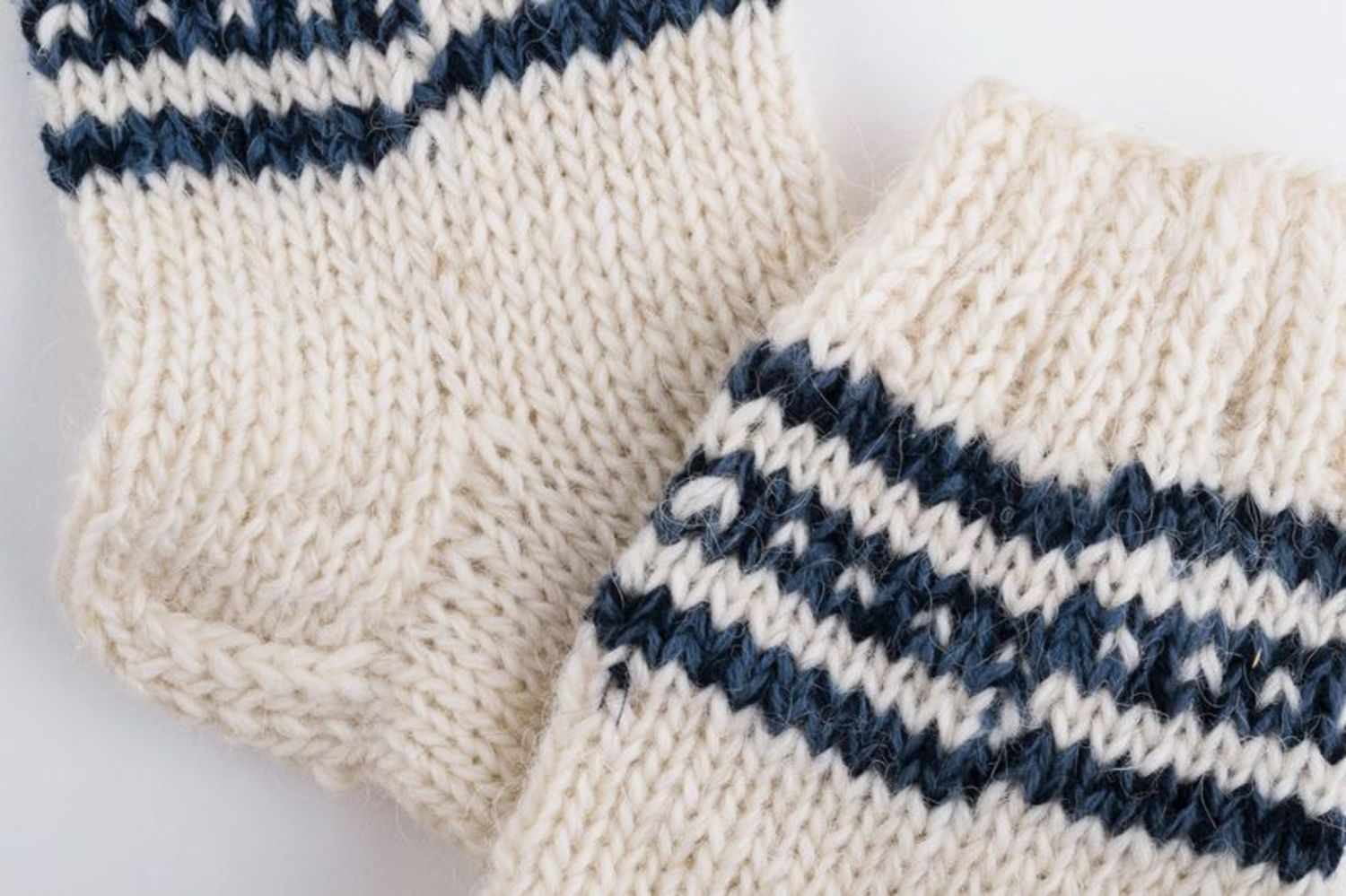 Warm baby socks made ​​of wool photo 3
