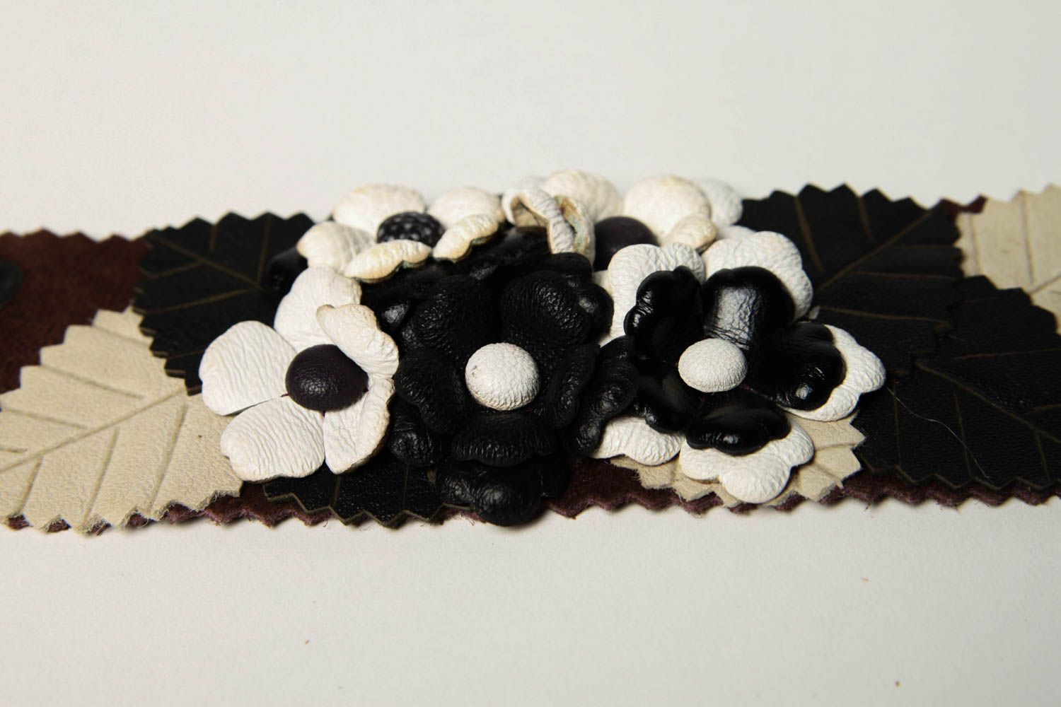 Handmade leather bracelet flower bracelet designs fashion accessories for girls photo 4