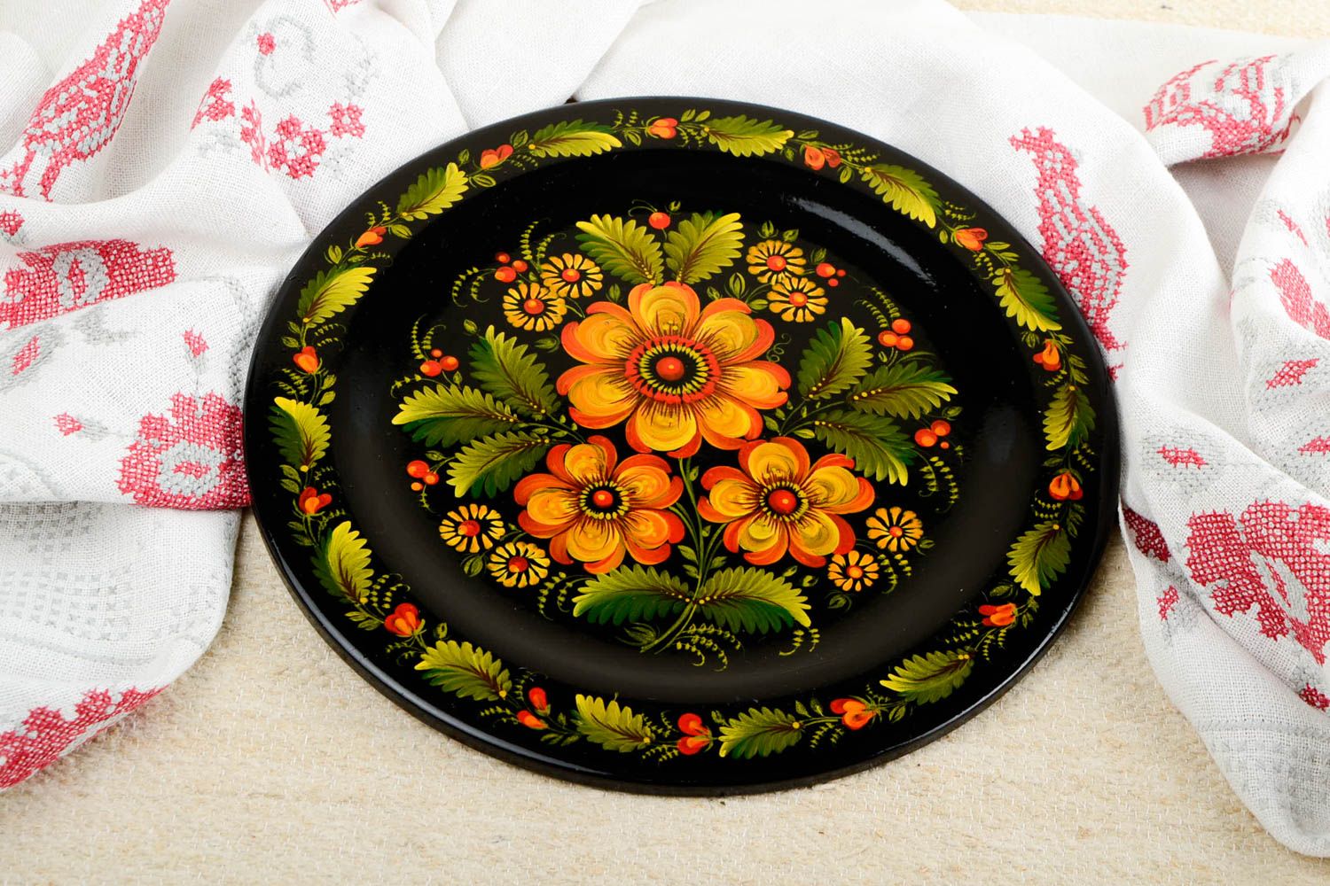 Декор на стену ручной работы интересная декоративная тарелка расписная посуда фото 1