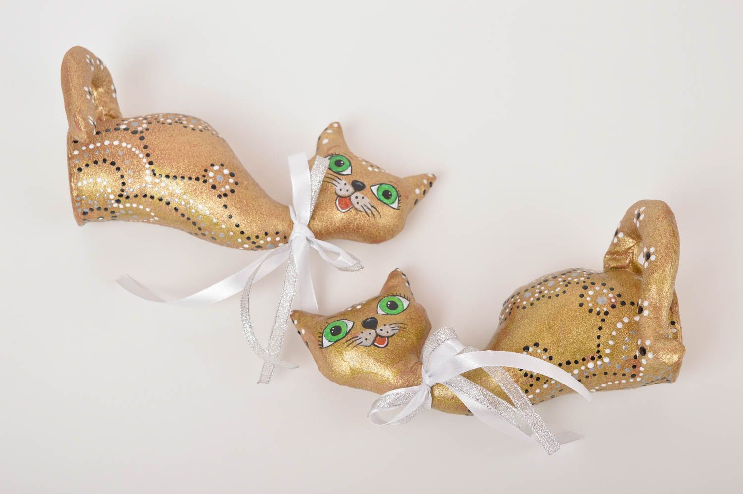 Handmade Kuscheltiere Katzen goldfarben Geschenke für Kinder Stoff Spielzeuge 2  foto 5