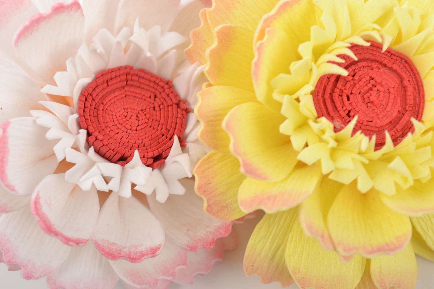 Ensemble d'accessoires faits main en foamiran broche barrette forme de fleurs photo 8