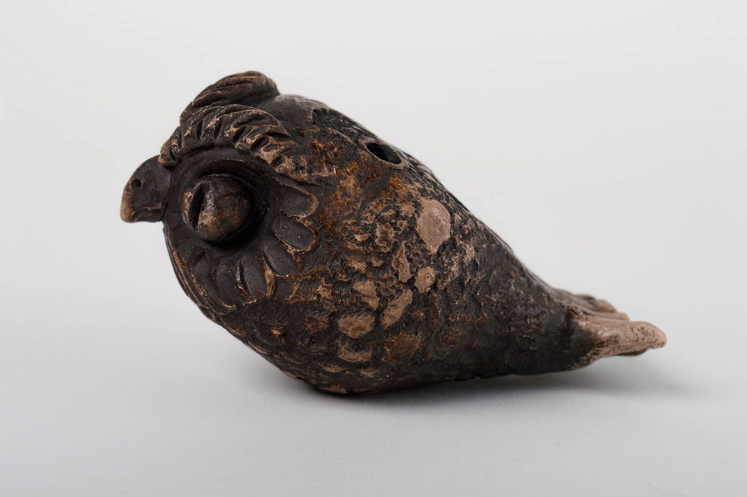 Глиняная игрушка ручной работы свистулька из глины керамическая свистулька сова фото 3