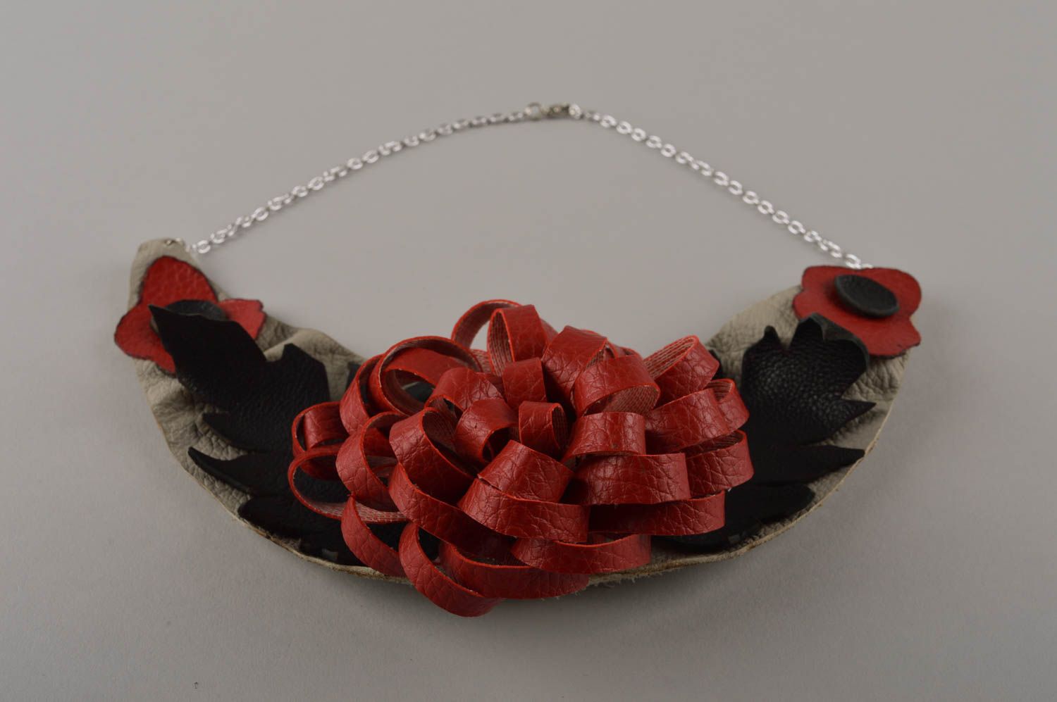Red leather necklace accessory made of leather cute necklace with flower photo 3