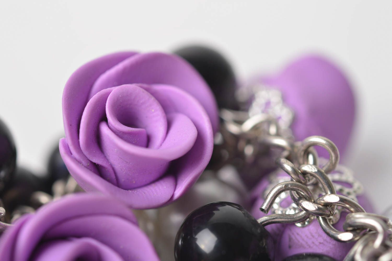 Bracelet fleurs Bijoux fait main lilas en pâte polymère Accessoire femme photo 4