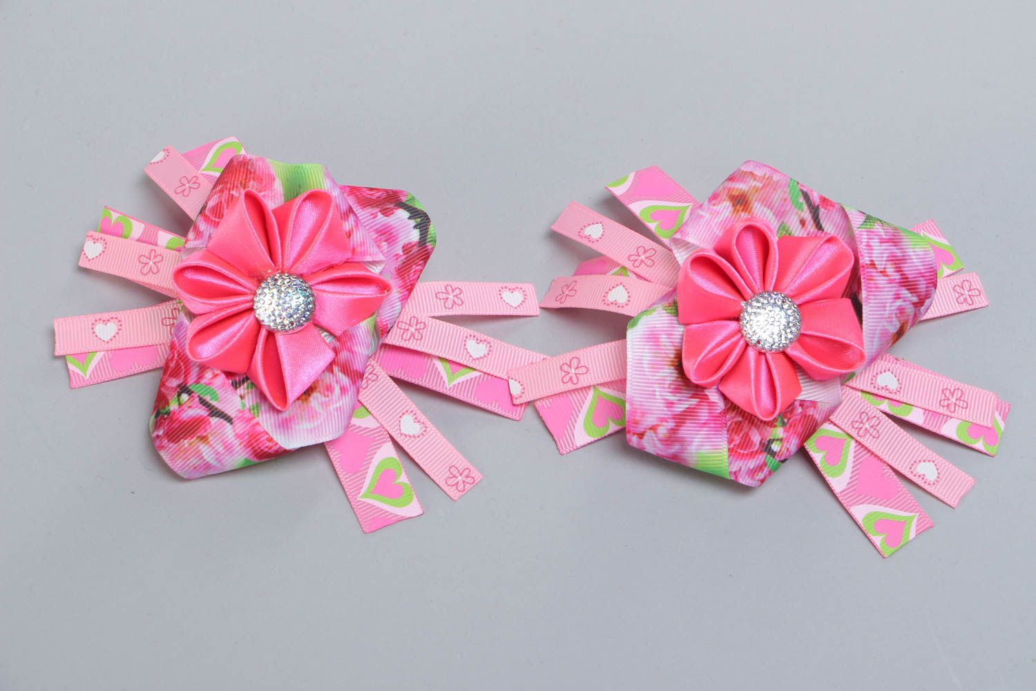 Set of 2 handmade hair ties with pink satin ribbon kanzashi flowers for children photo 2