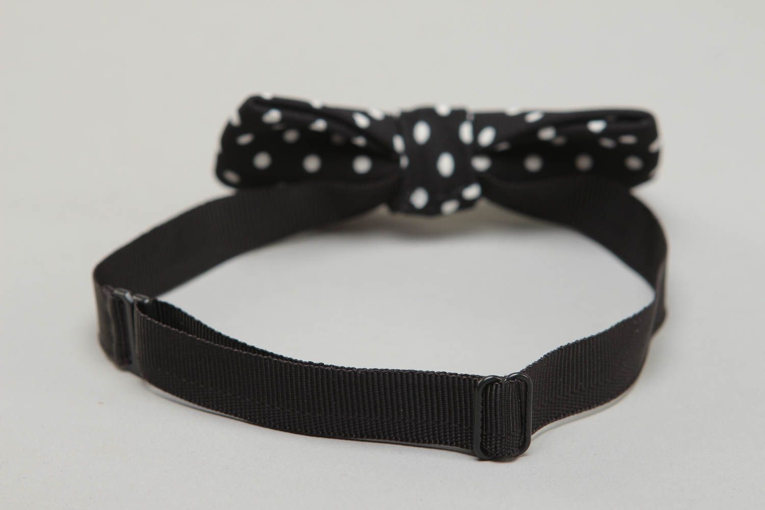 Black polka dot cotton bow tie photo 3