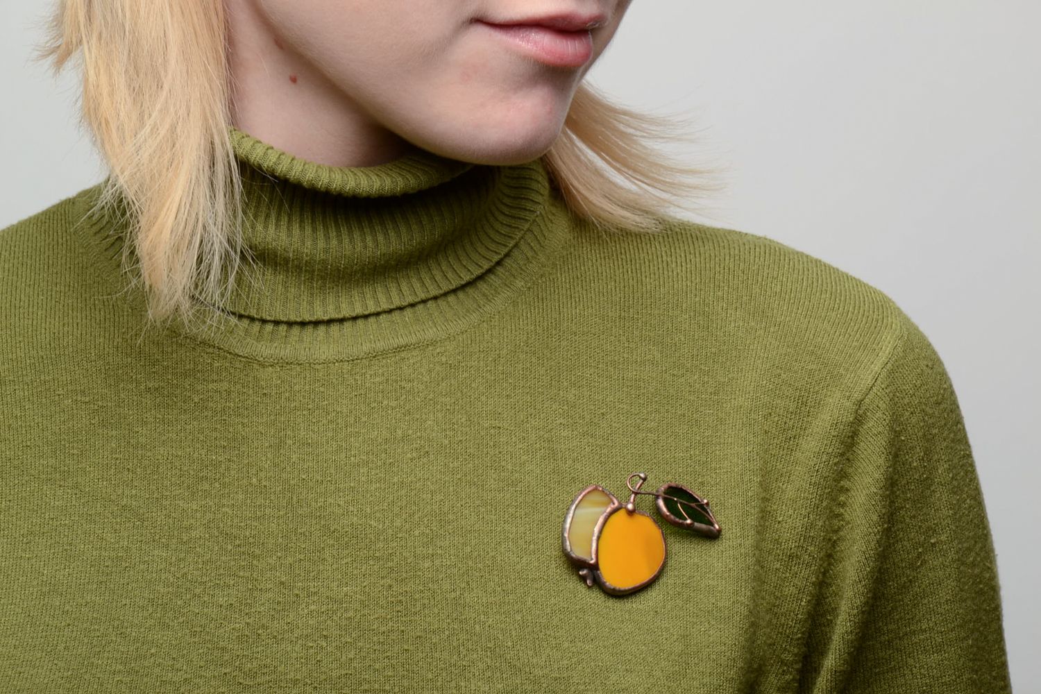 Stained glass brooch in the shape of yellow apple photo 5