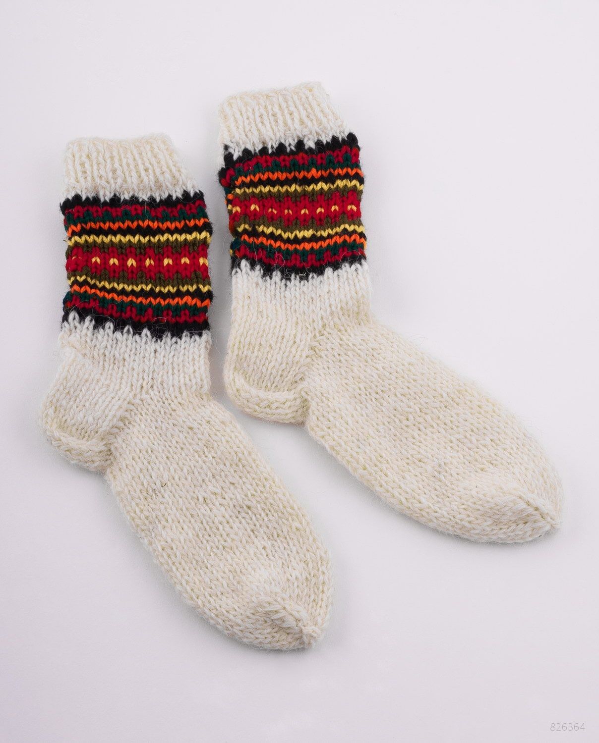 White knitted women's socks  photo 3