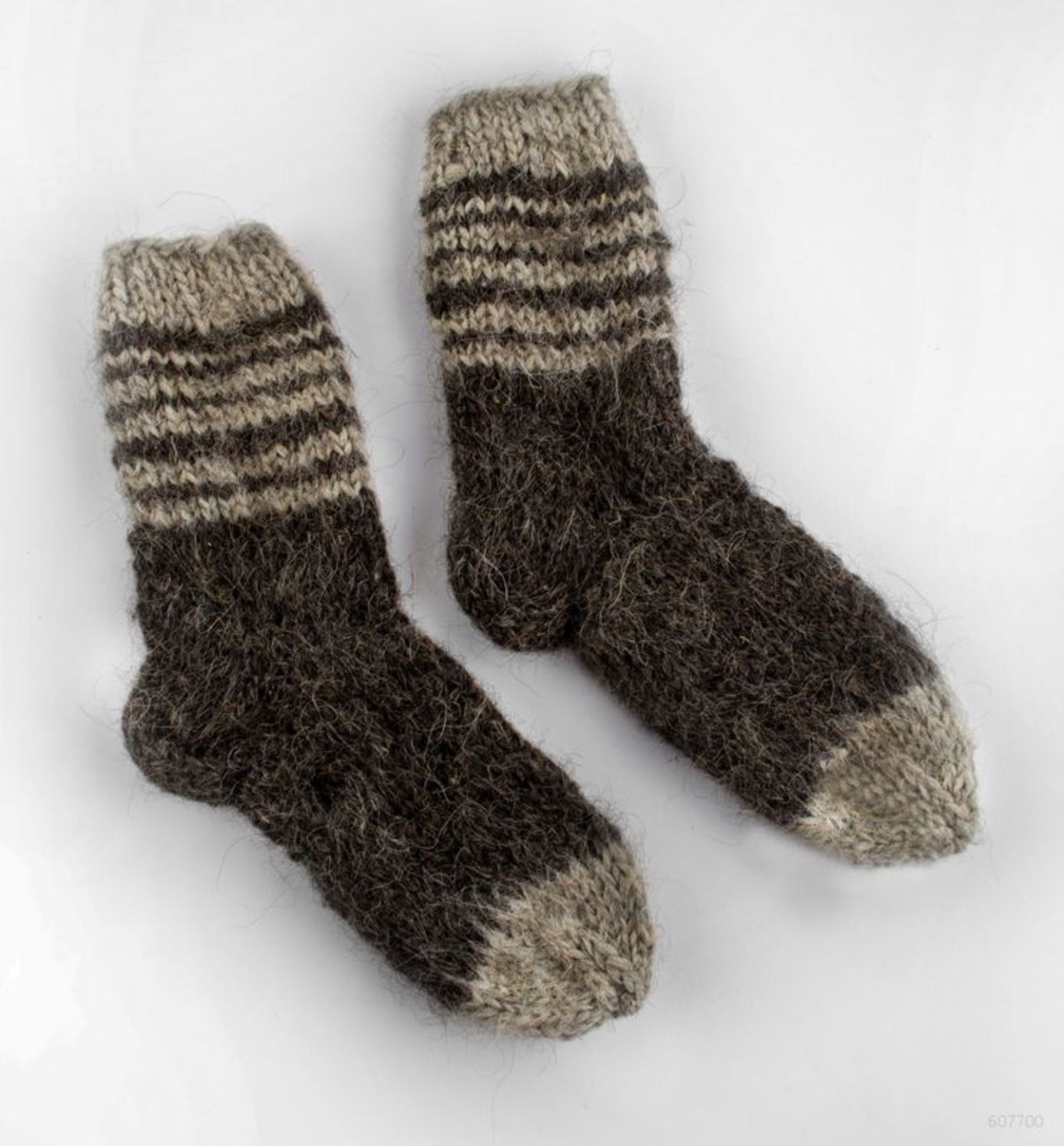 Men's hand knitted socks photo 2