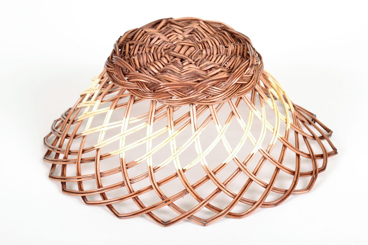 Woven basket for little things photo 4