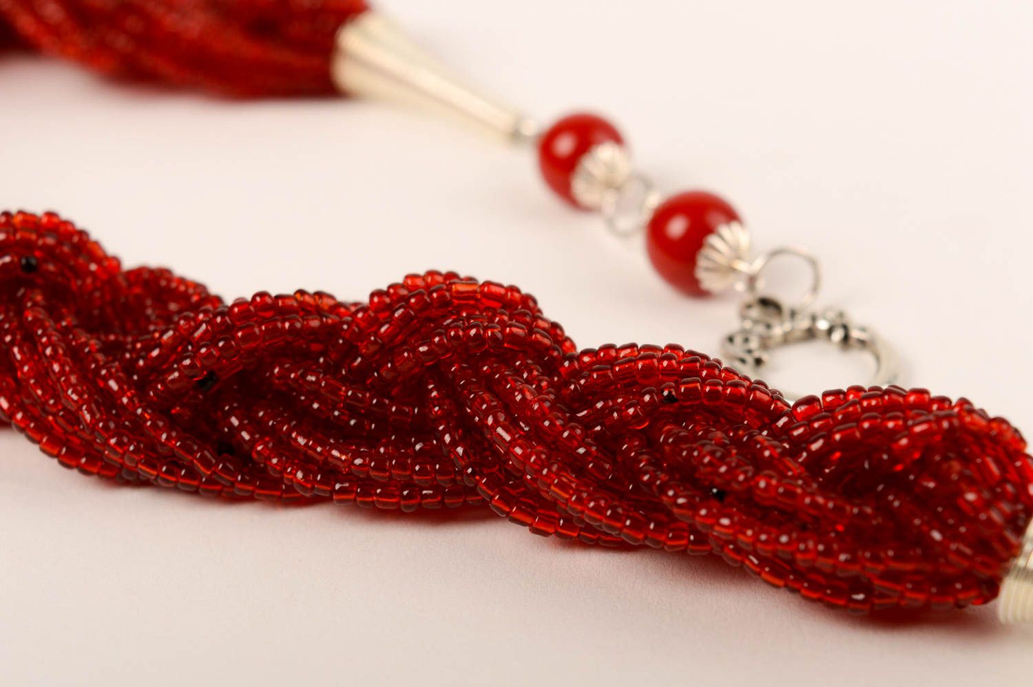 Collar de abalorios artesanal rojo regalo original para mujer bisutería de moda foto 3