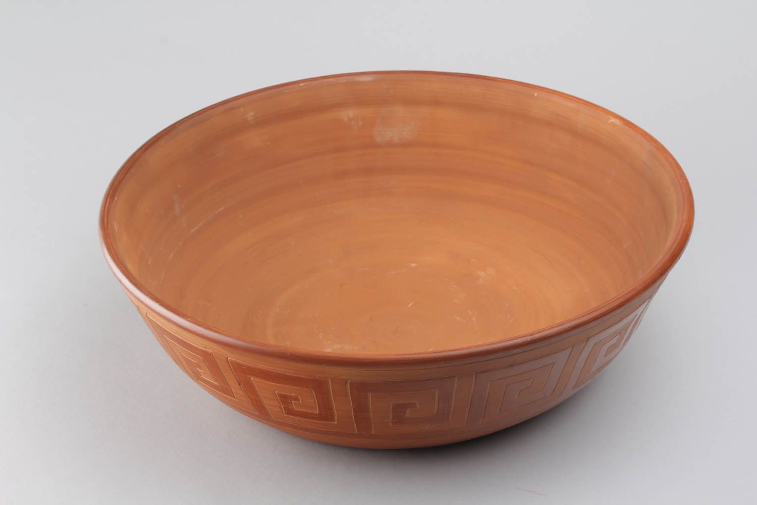 Large clay bowl photo 3
