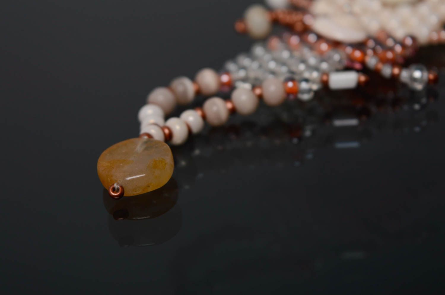 Bracelet en perles de rocaille avec coquille de style marin photo 5