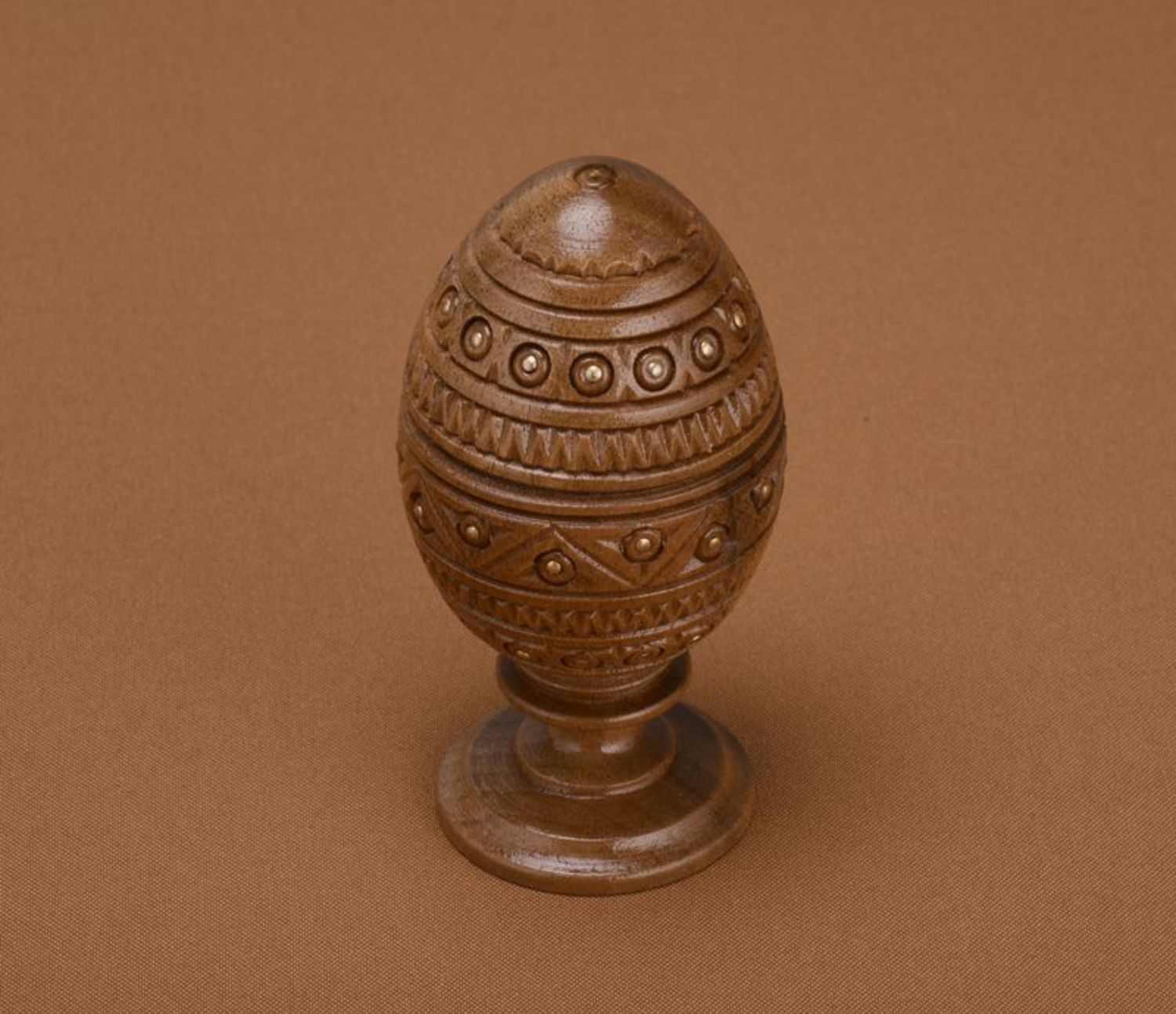 Coffret en bois original en forme d’œuf  photo 4
