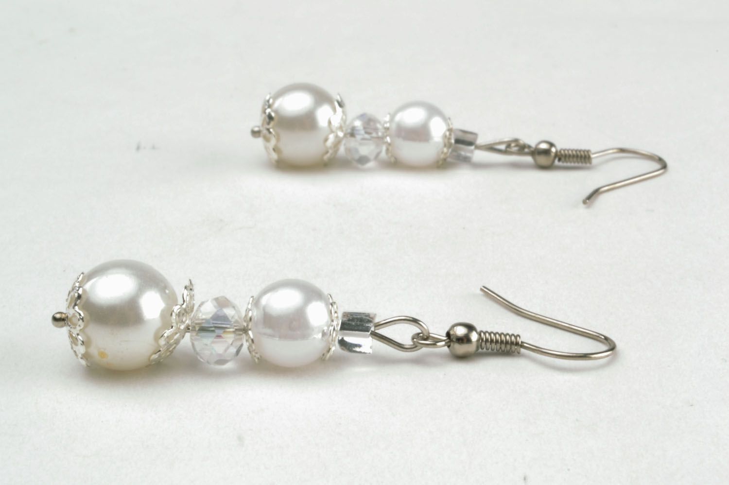 Pendientes de perlas artificiales foto 3