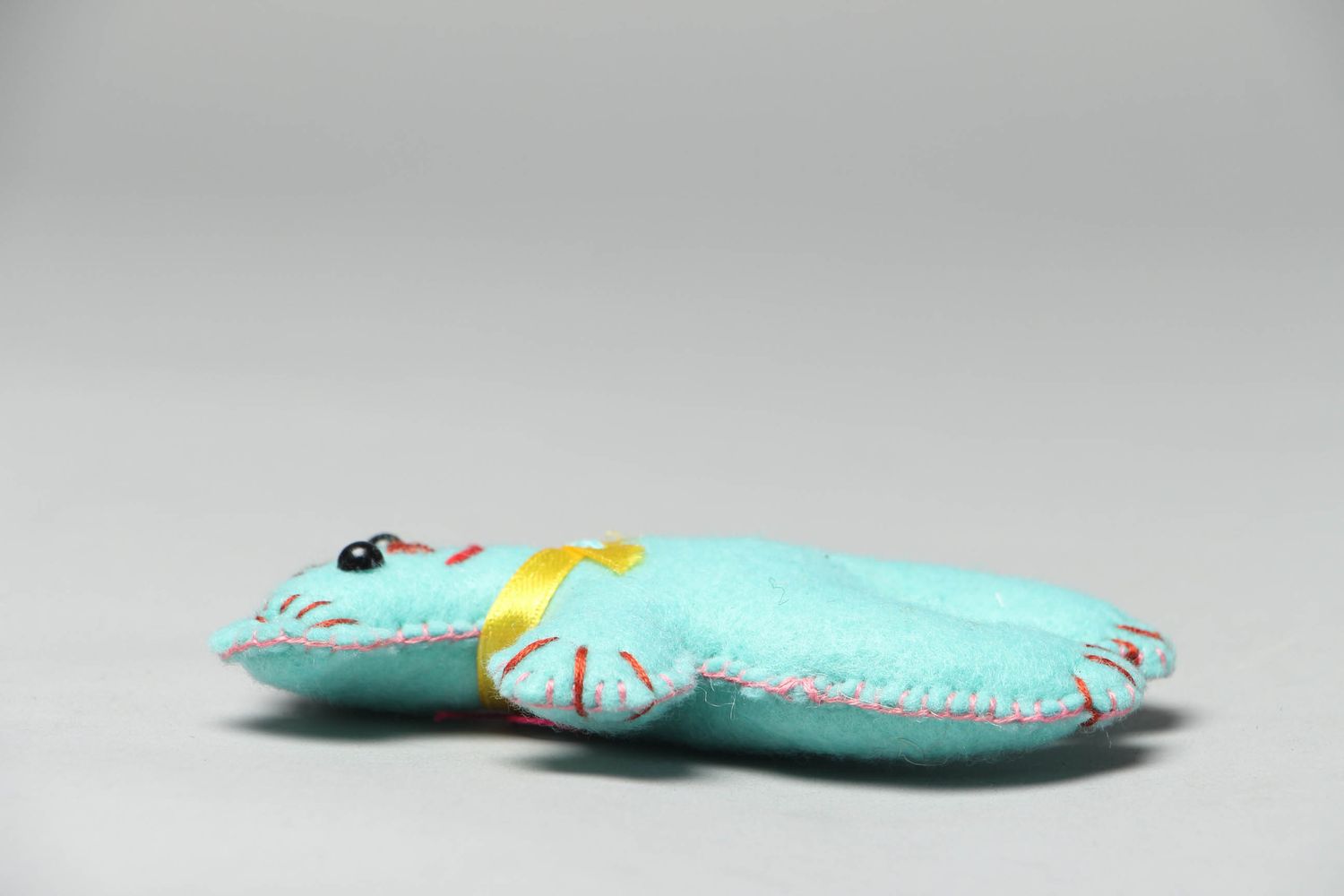 Мягкая игрушка голубой мишка из фетра  фото 2