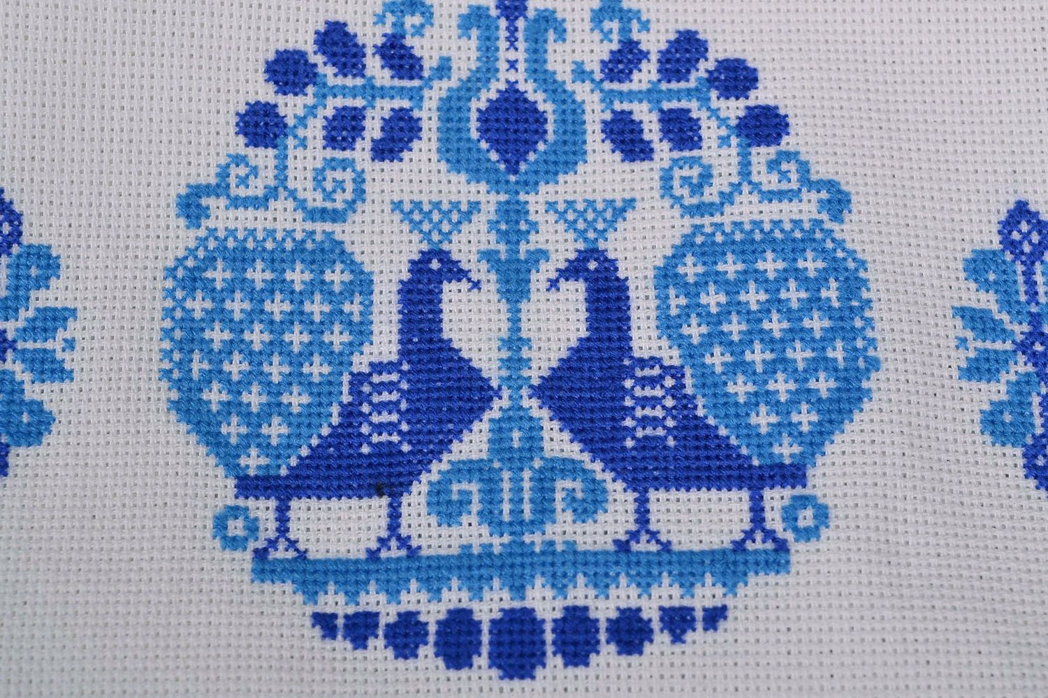 Rushnik with blue embroidery photo 4