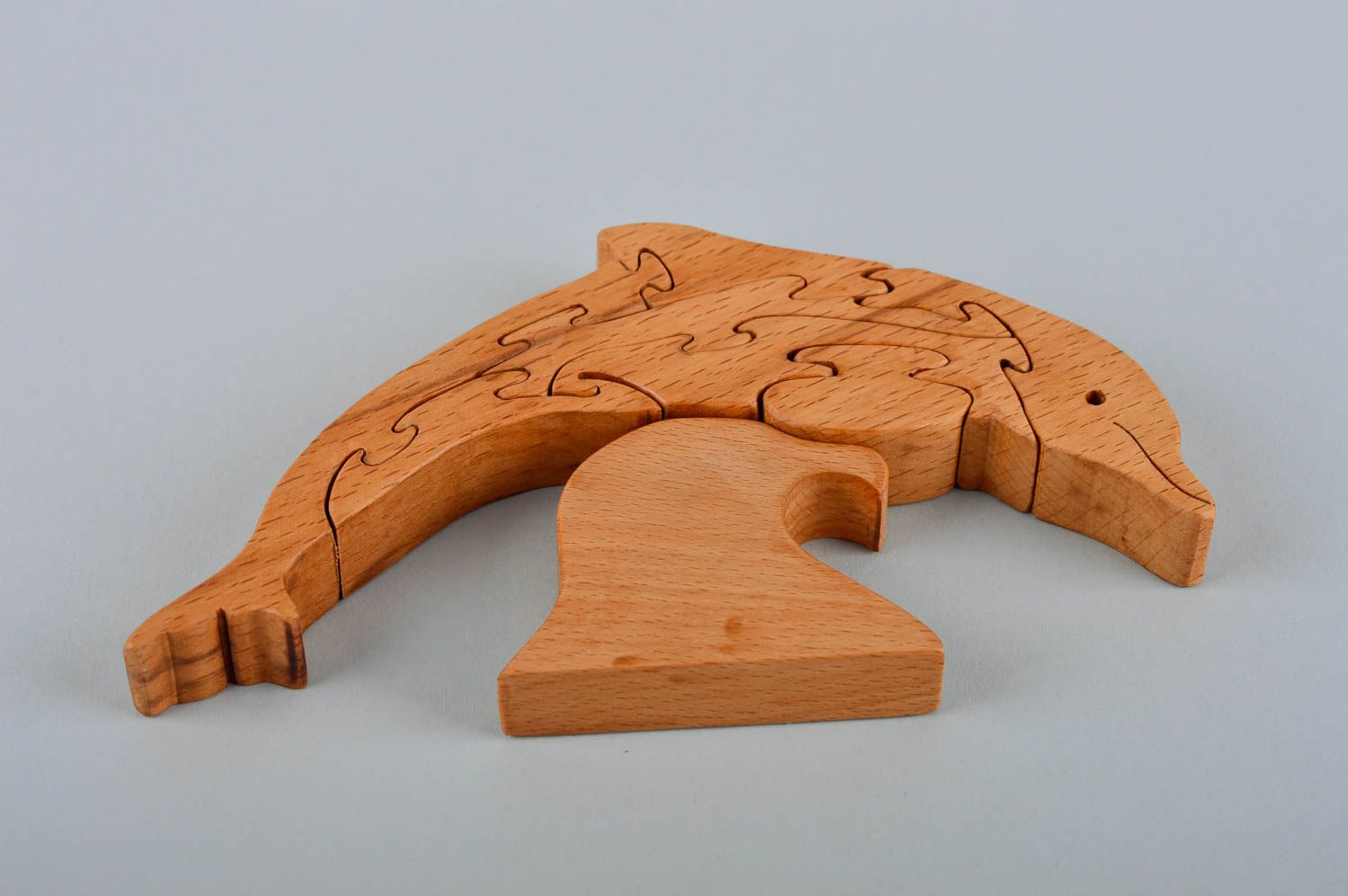Handmade Spielzeug Holz Geschenk für Kinder Spielzeug aus Holz lustiger Delphin foto 4